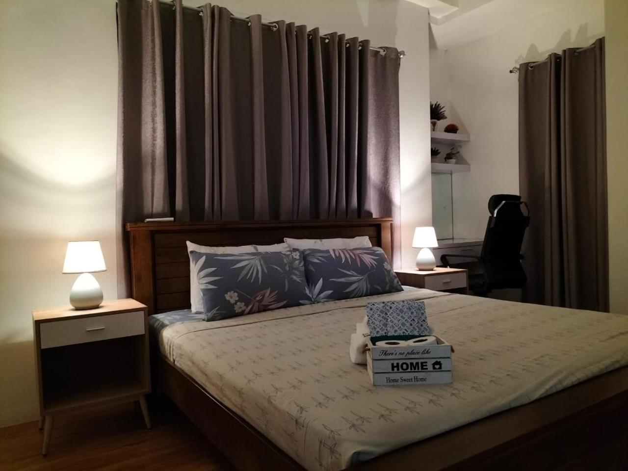 Luxury Spacious 2Br In Salcedo Village Manila Kültér fotó