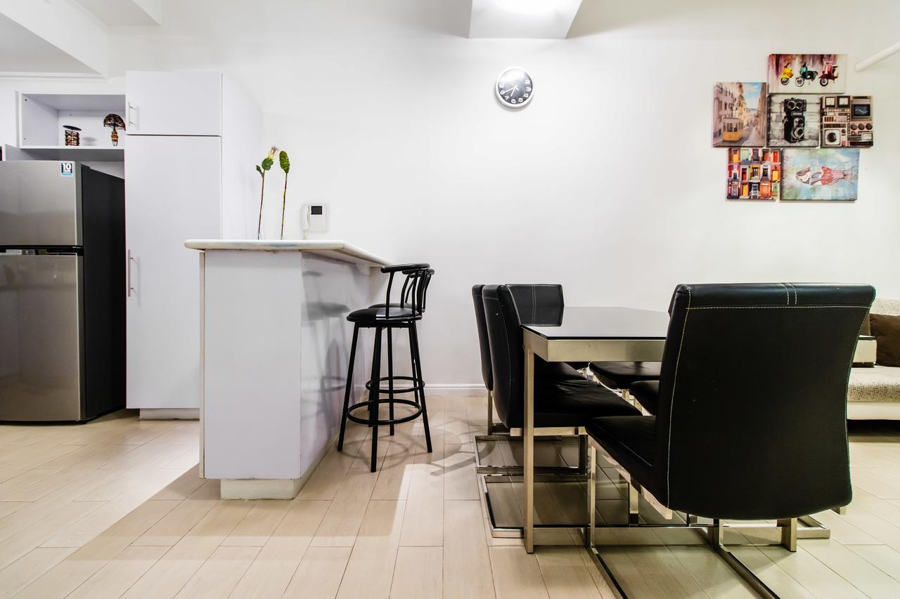 Luxury Spacious 2Br In Salcedo Village Manila Kültér fotó