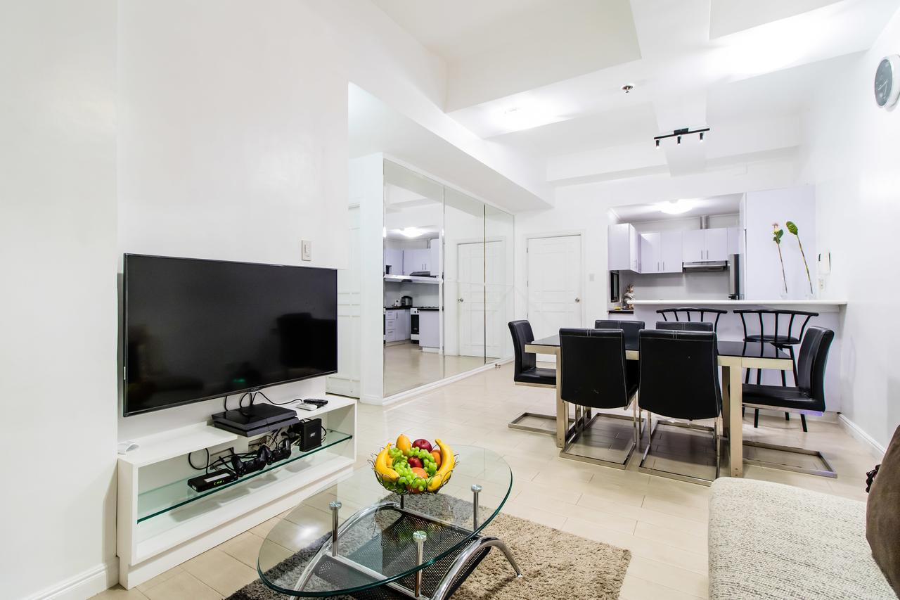 Luxury Spacious 2Br In Salcedo Village Manila Kültér fotó