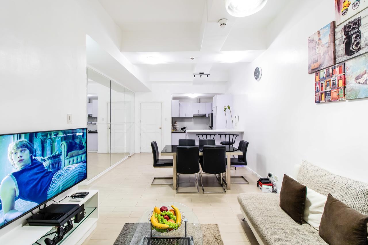 Luxury Spacious 2Br In Salcedo Village Manila Kültér fotó
